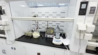 Kopertripeptide voor haargroei en littekengenezing